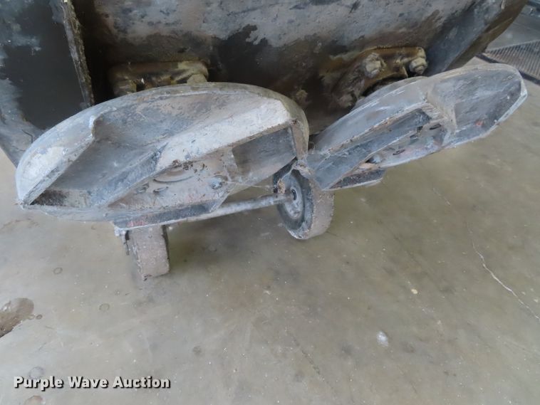 image for item FJ9132 Edco 2GC6 concrete surfacer