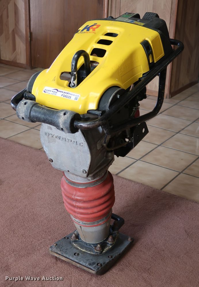 image for item FQ9225 2008 Dynapac LT6000 plate compactor