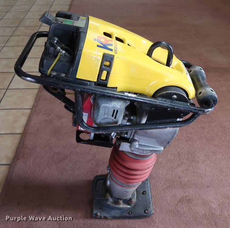 image for item FQ9225 2008 Dynapac LT6000 plate compactor