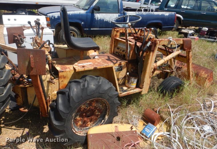 image for item FT9433 Terramite T5C backhoe