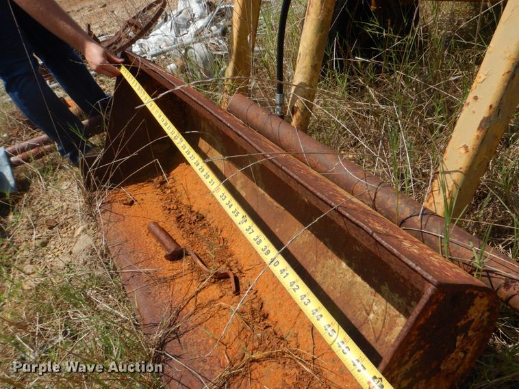 image for item FT9433 Terramite T5C backhoe