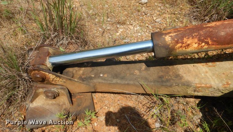 image for item FT9435 Ford 555A backhoe