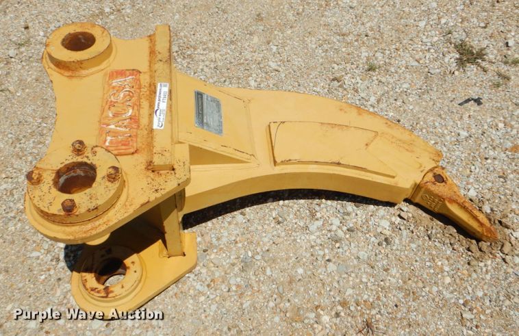 image for item FT9453 Tasco ripper