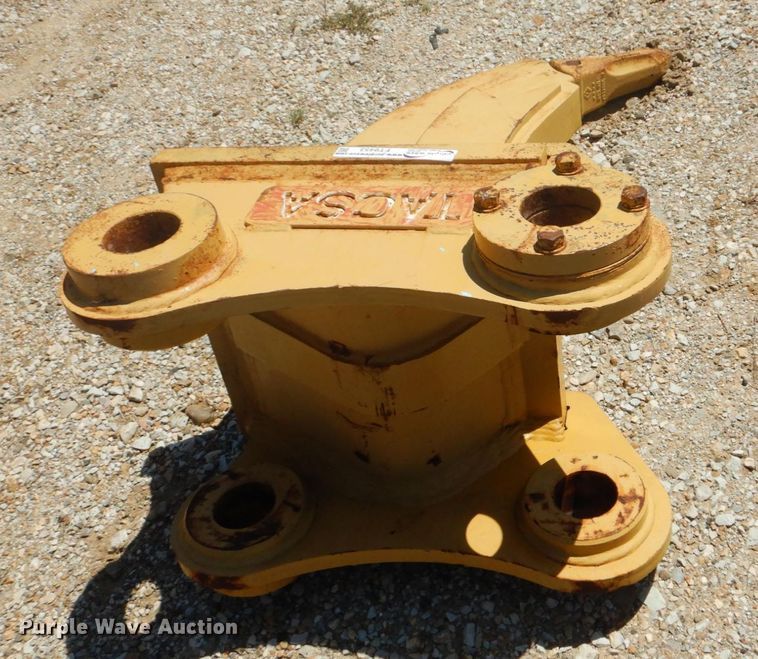 image for item FT9453 Tasco ripper