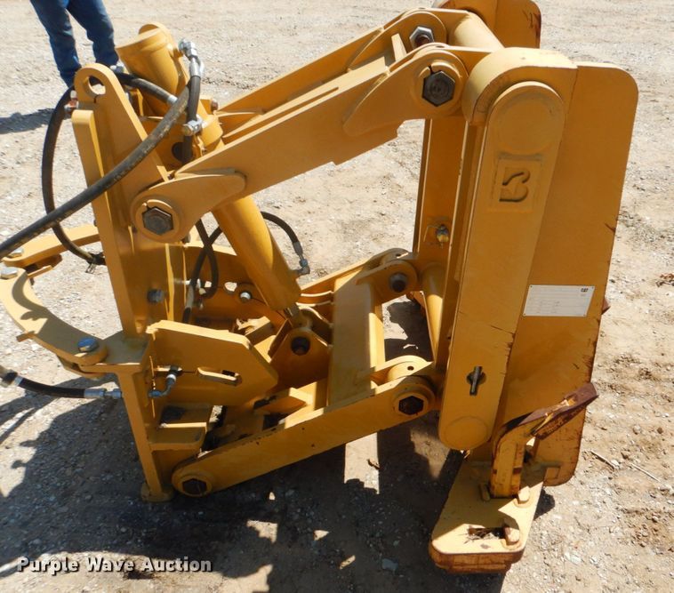 image for item FT9455 Caterpillar 140M lift group