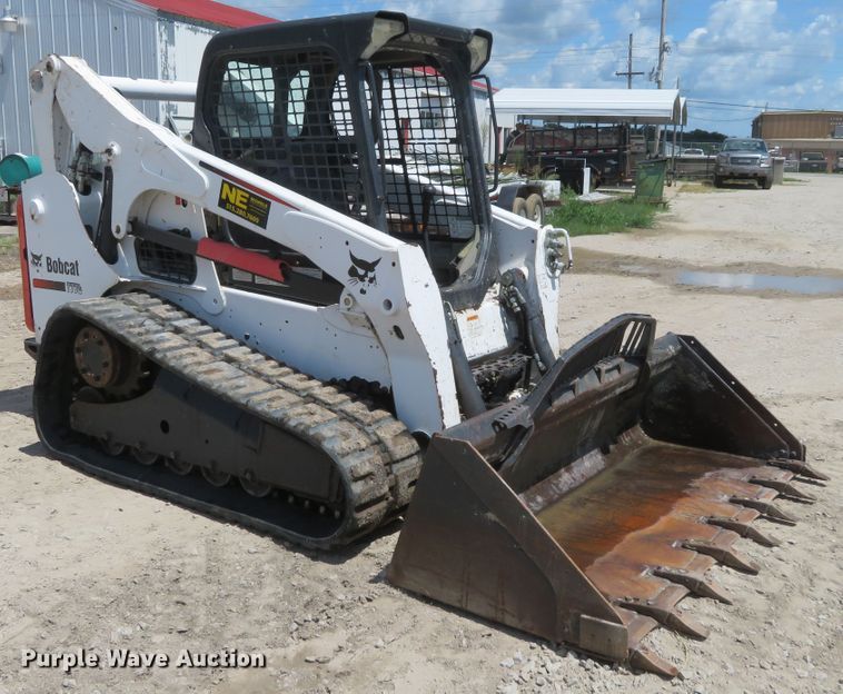 image for item FV9047 2013 Bobcat T770 skid steer