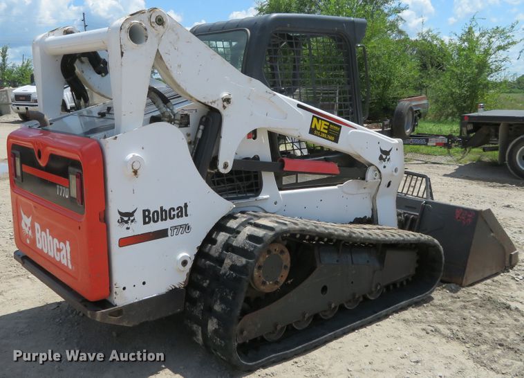 image for item FV9047 2013 Bobcat T770 skid steer