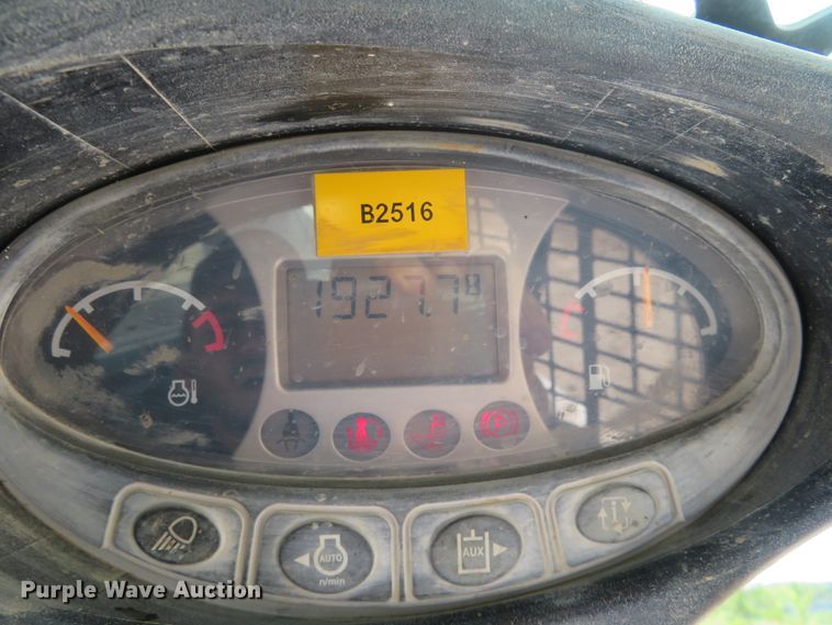 image for item FV9047 2013 Bobcat T770 skid steer