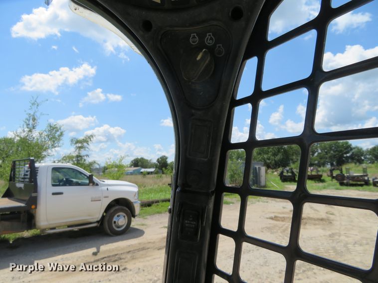 image for item FV9047 2013 Bobcat T770 skid steer
