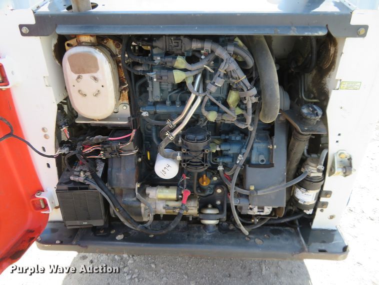 image for item FV9047 2013 Bobcat T770 skid steer