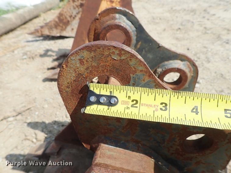 image for item GB9302 (5) excavator buckets