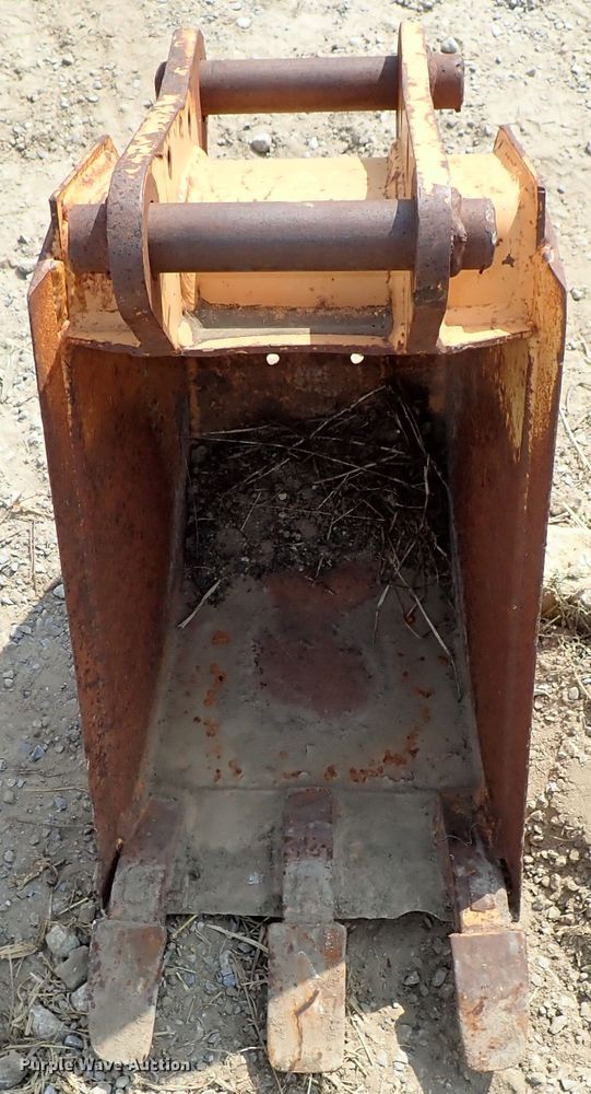 image for item GB9302 (5) excavator buckets