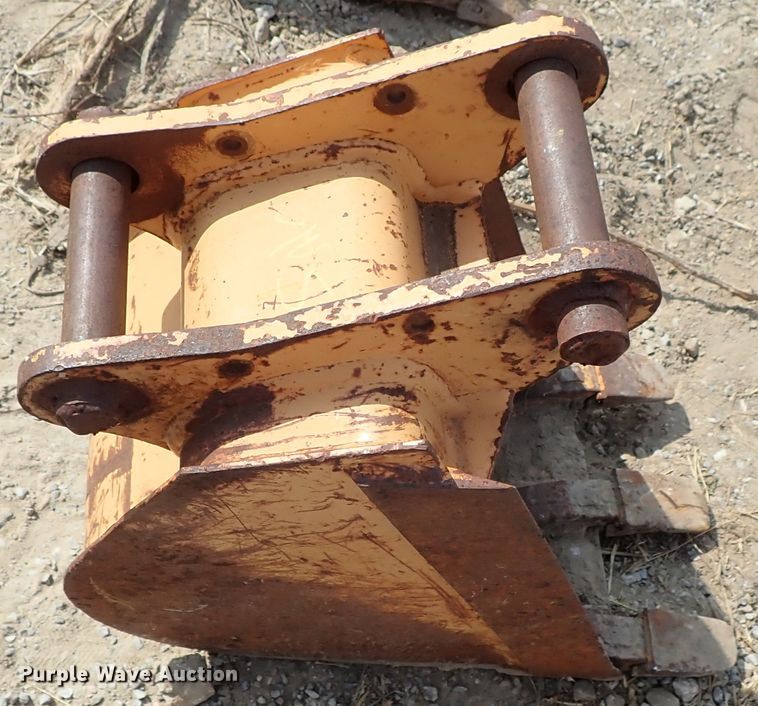 image for item GB9302 (5) excavator buckets