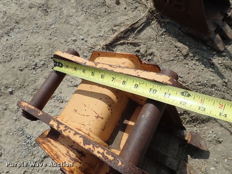 image for item GB9302 (5) excavator buckets