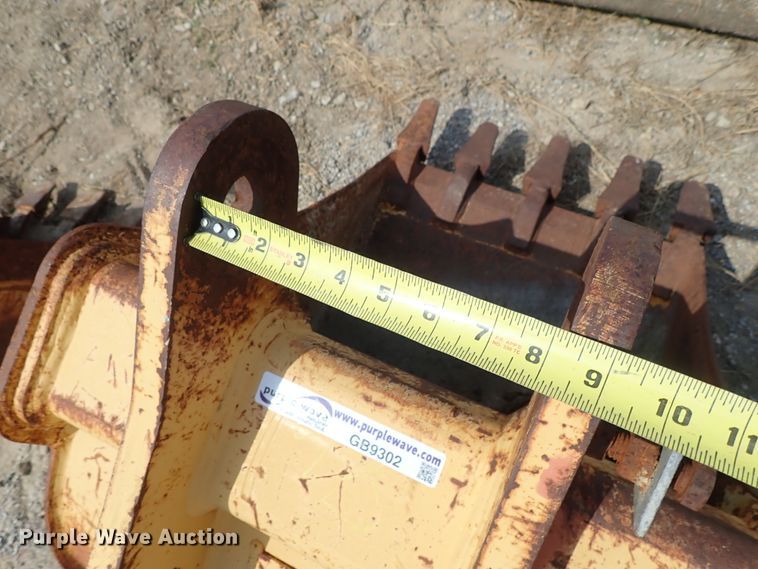 image for item GB9302 (5) excavator buckets