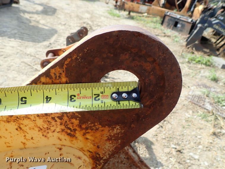 image for item GB9302 (5) excavator buckets