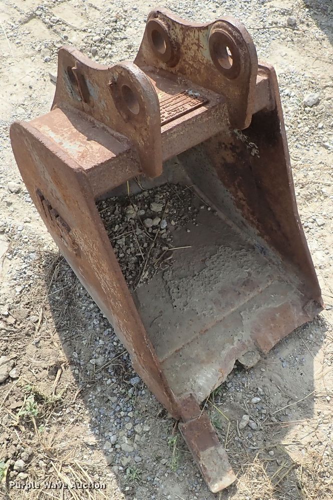 image for item GB9302 (5) excavator buckets
