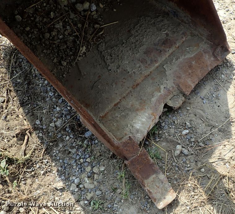 image for item GB9302 (5) excavator buckets