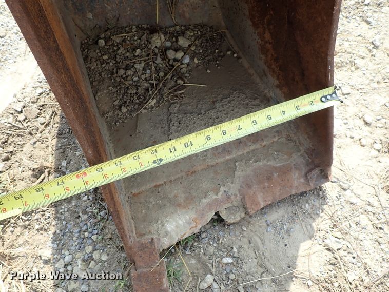 image for item GB9302 (5) excavator buckets