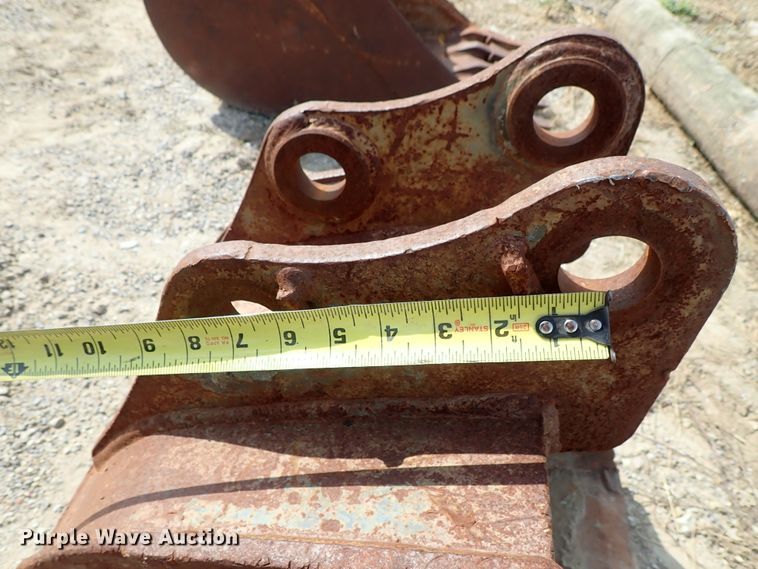 image for item GB9302 (5) excavator buckets