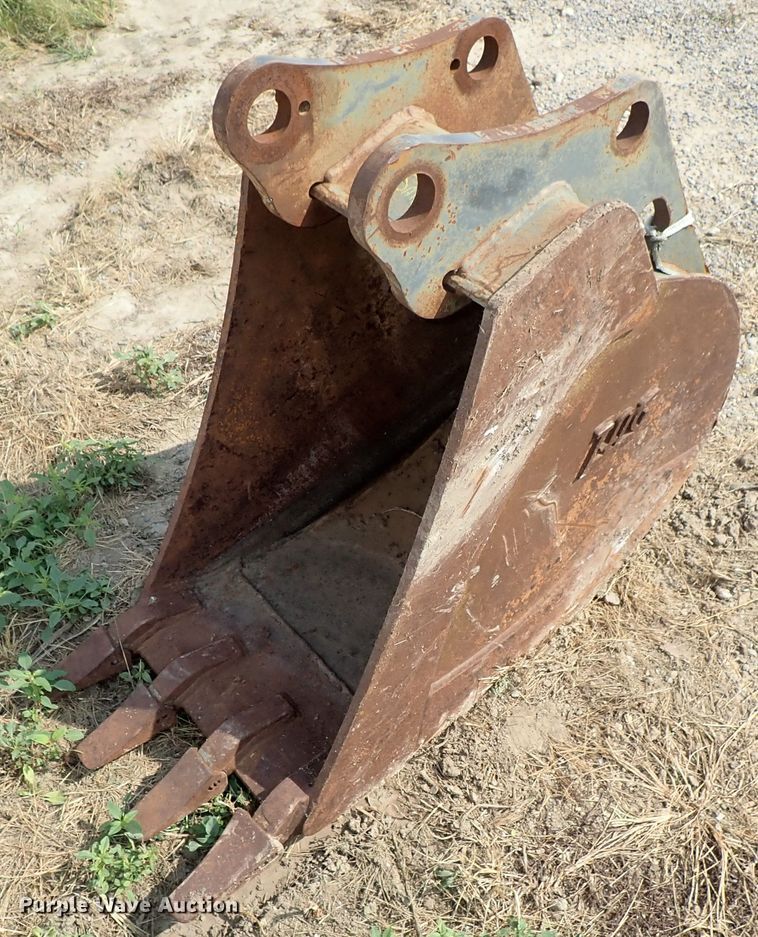 image for item GB9302 (5) excavator buckets