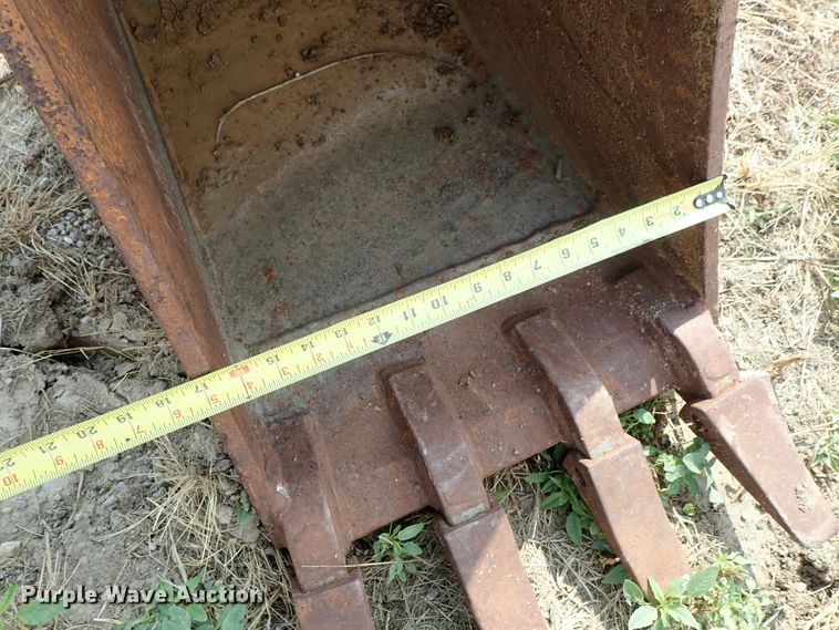 image for item GB9302 (5) excavator buckets