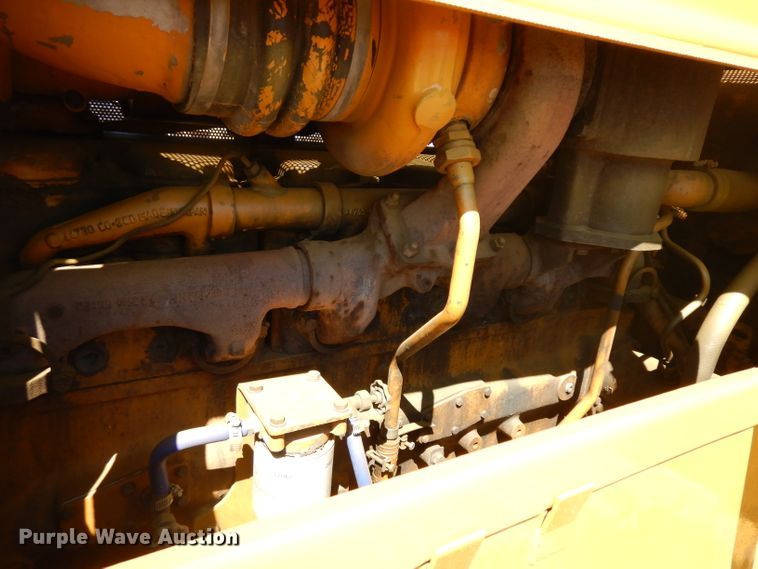 image for item GG9084 1981 Komatsu D65 dozer