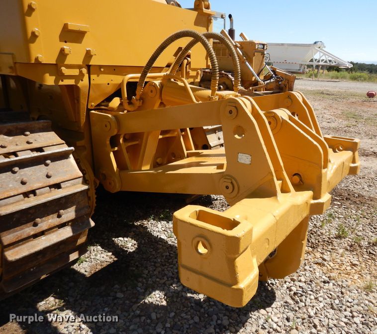 image for item GG9084 1981 Komatsu D65 dozer
