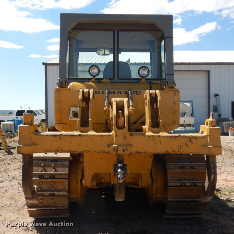 image for item GG9085 1979 Komatsu D65E-6 dozer