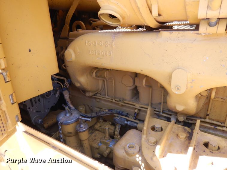 image for item GG9085 1979 Komatsu D65E-6 dozer