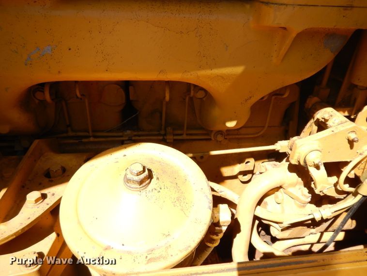 image for item GG9085 1979 Komatsu D65E-6 dozer