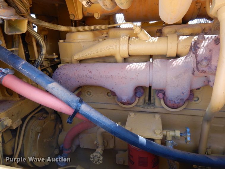 image for item GG9085 1979 Komatsu D65E-6 dozer