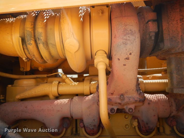 image for item GG9085 1979 Komatsu D65E-6 dozer