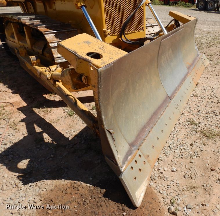 image for item GG9085 1979 Komatsu D65E-6 dozer
