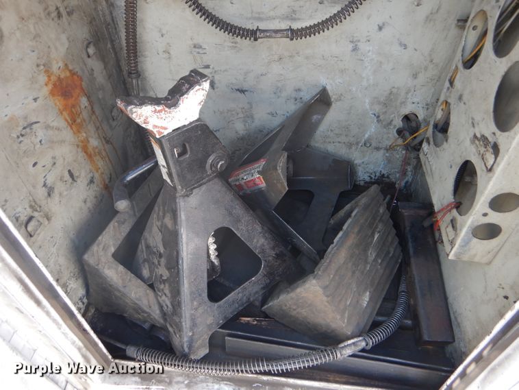 image for item GH9582 2007 GMC C5500 service truck