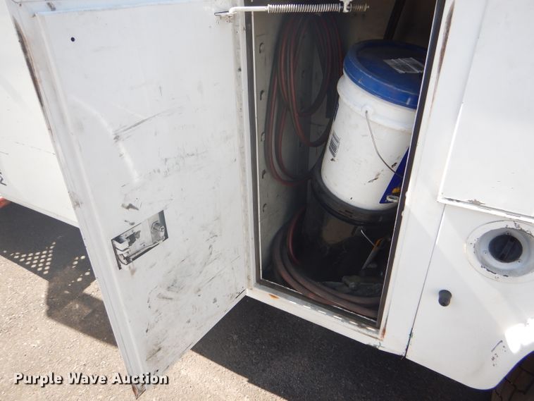 image for item GH9582 2007 GMC C5500 service truck