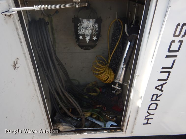 image for item GH9582 2007 GMC C5500 service truck