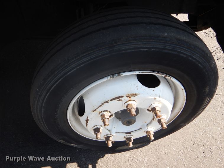 image for item GH9582 2007 GMC C5500 service truck