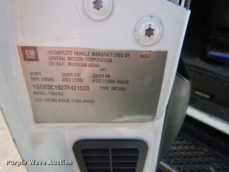 image for item GH9582 2007 GMC C5500 service truck