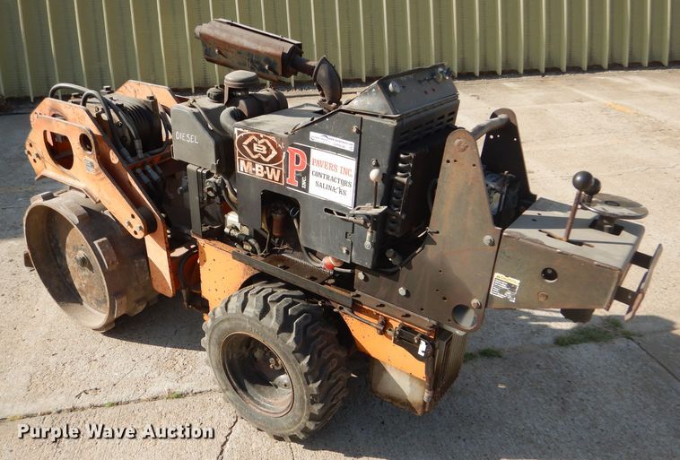 image for item GH9646 1996 MBW SDPT30D vibrator trench compactor
