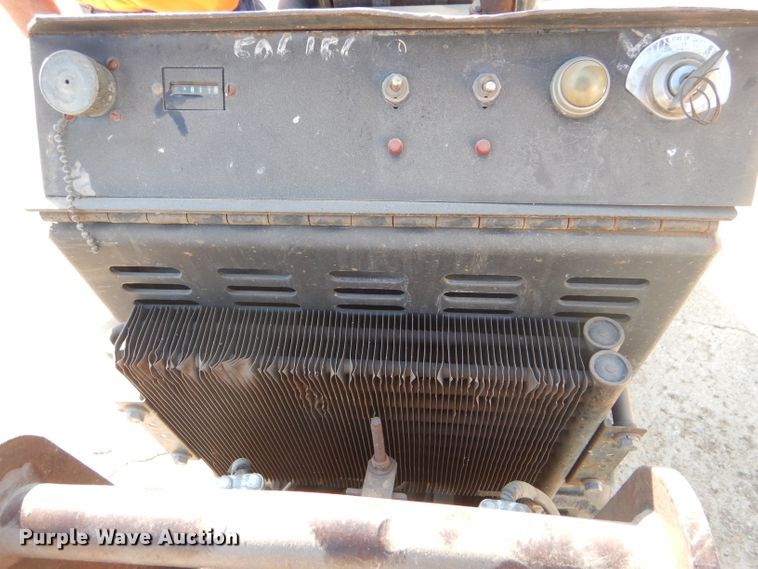 image for item GH9646 1996 MBW SDPT30D vibrator trench compactor