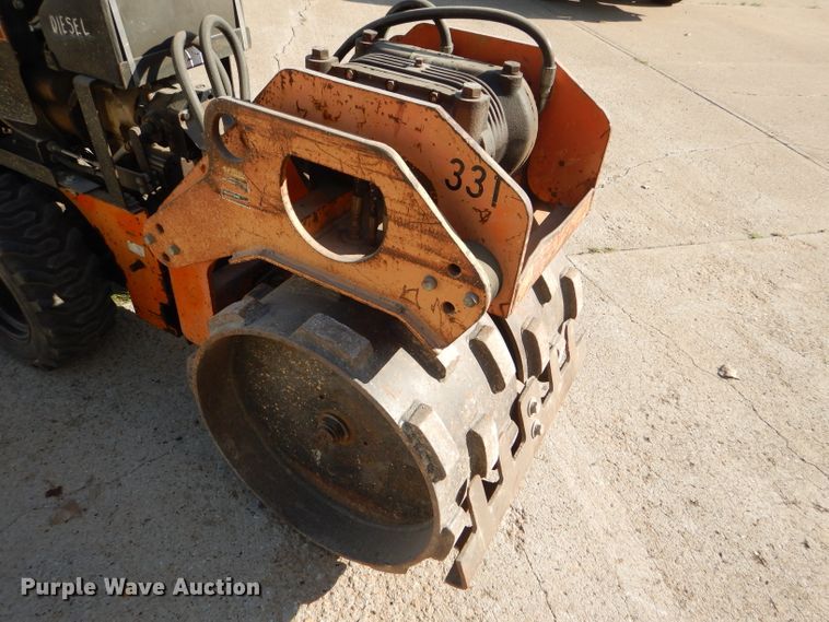 image for item GH9646 1996 MBW SDPT30D vibrator trench compactor