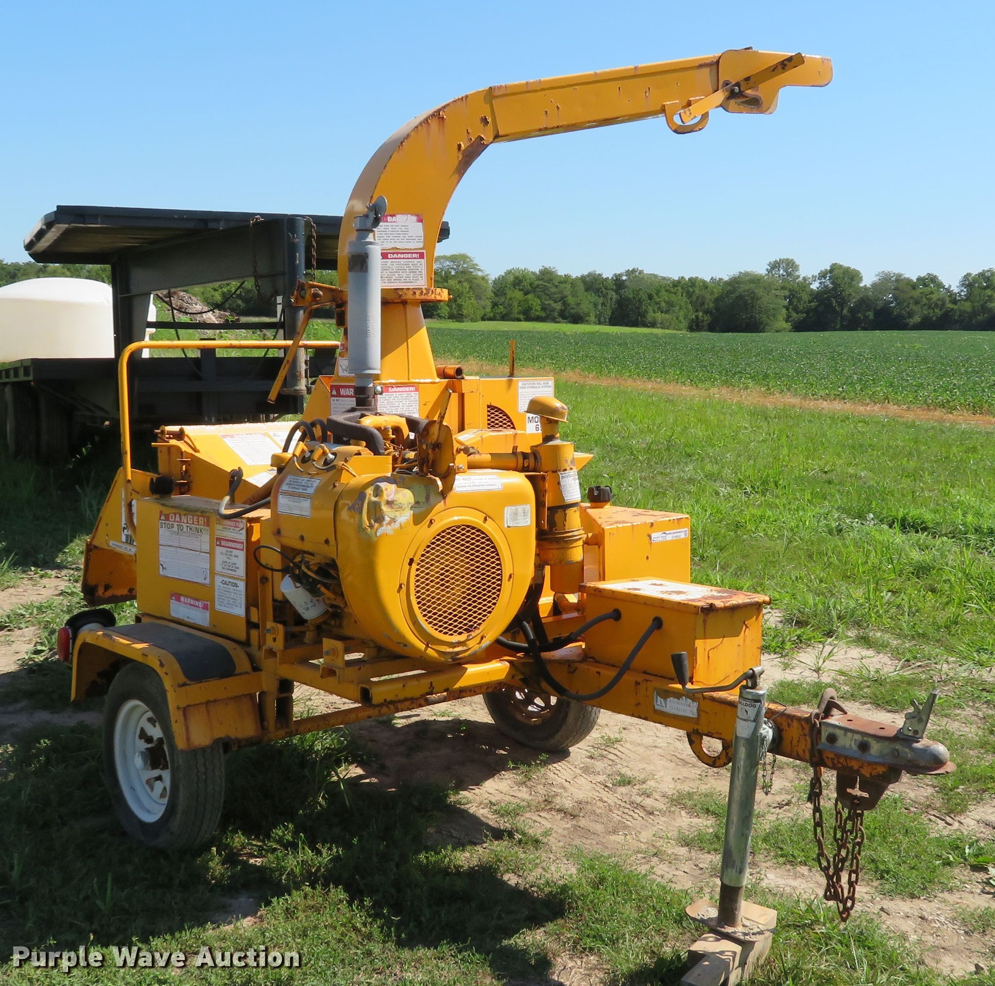 1996 Brush Bandit 65 wood chipper in Walshville, IL Item EV9692 sold