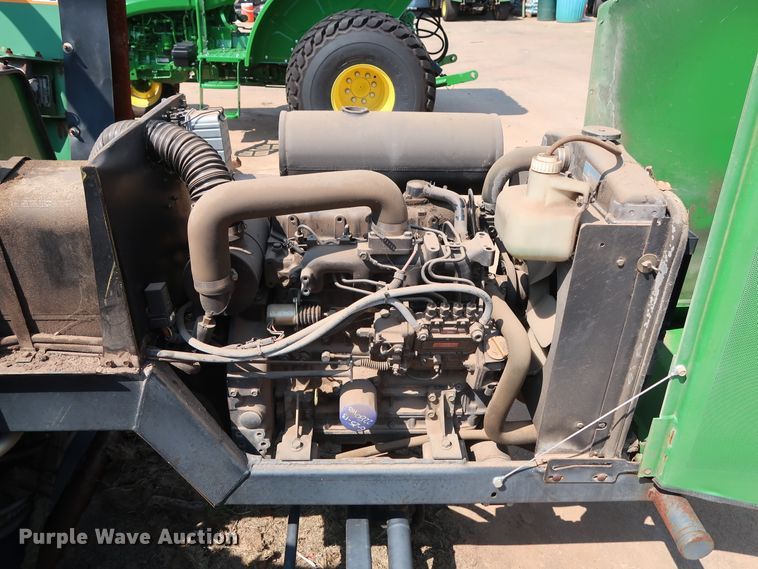 image for item DG4149 1998 John Deere 3365 reel mower