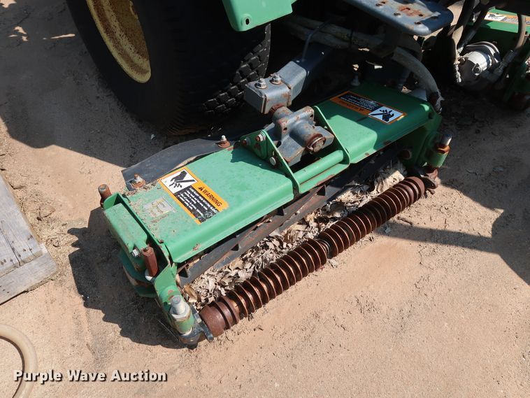 image for item DG4149 1998 John Deere 3365 reel mower