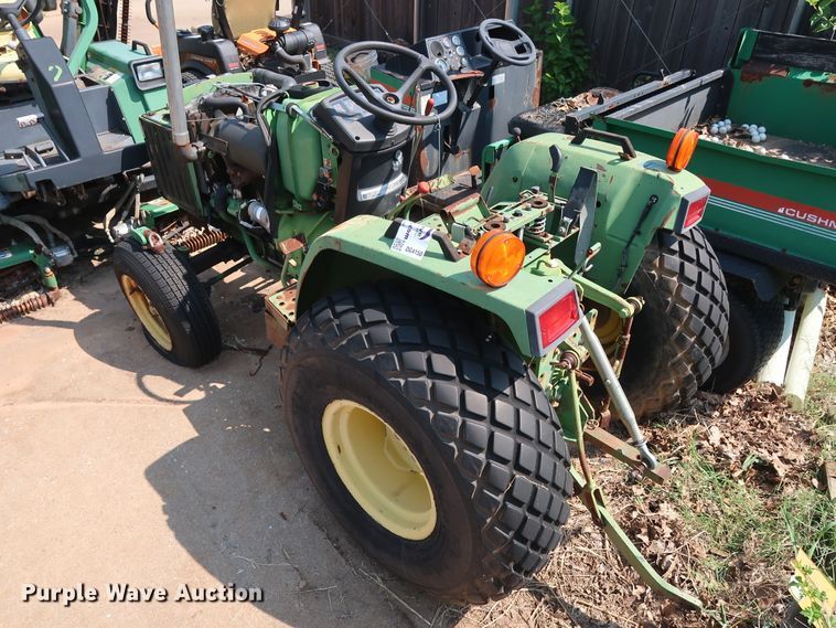 image for item DG4150 John Deere 770 tractor
