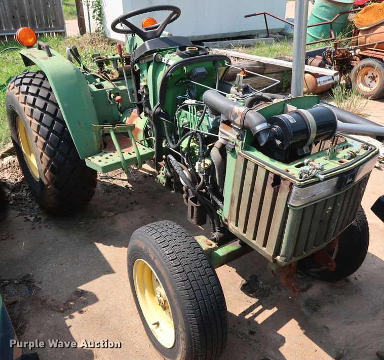 image for item DG4150 John Deere 770 tractor