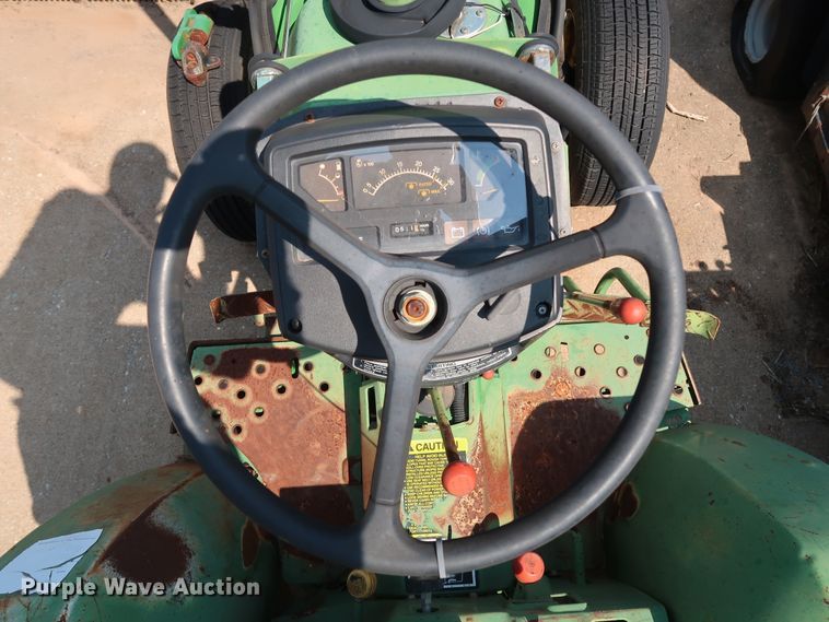 image for item DG4150 John Deere 770 tractor