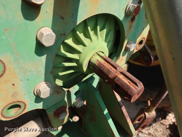 image for item DG4150 John Deere 770 tractor