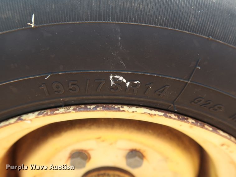 image for item DG4150 John Deere 770 tractor